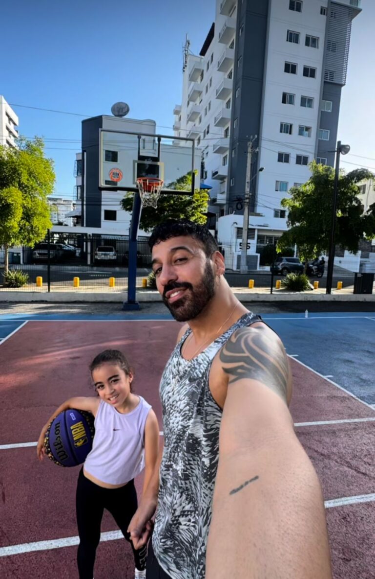 Entre risas y encestes: así disfrutan Jhoel López y su hija su viernes familia