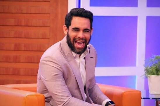 Video: Albert Mena celebra el nacimiento de su hija Vera
