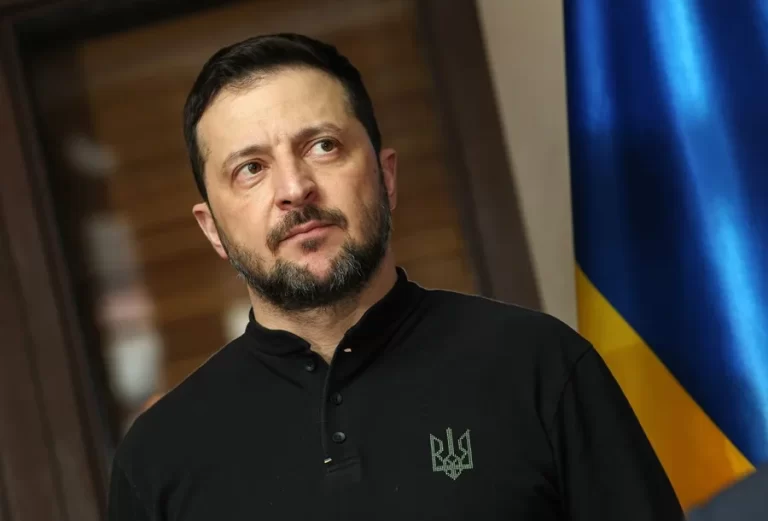 Zelenski: “Putin quiere reconocimiento legal para lo que ha robado”