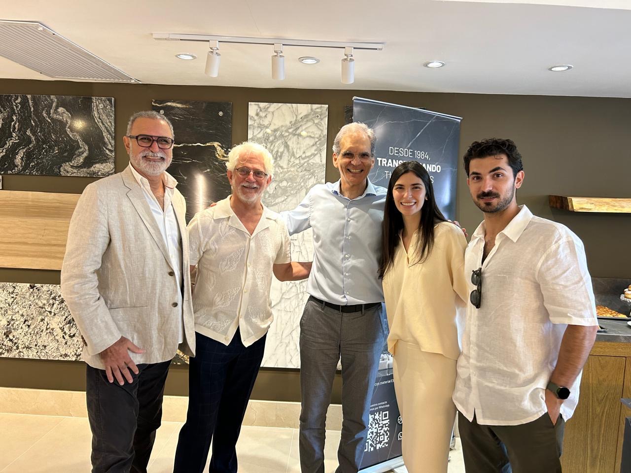 Grupo Abastel presenta las nuevas colecciones de Living Ceramics y Etherna en su showroom en SD