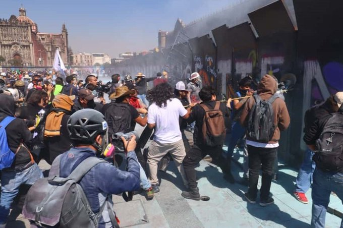 Miles marchan en Ciudad de México contra Claudia Sheinbaum en protesta por inseguridad y corrupción