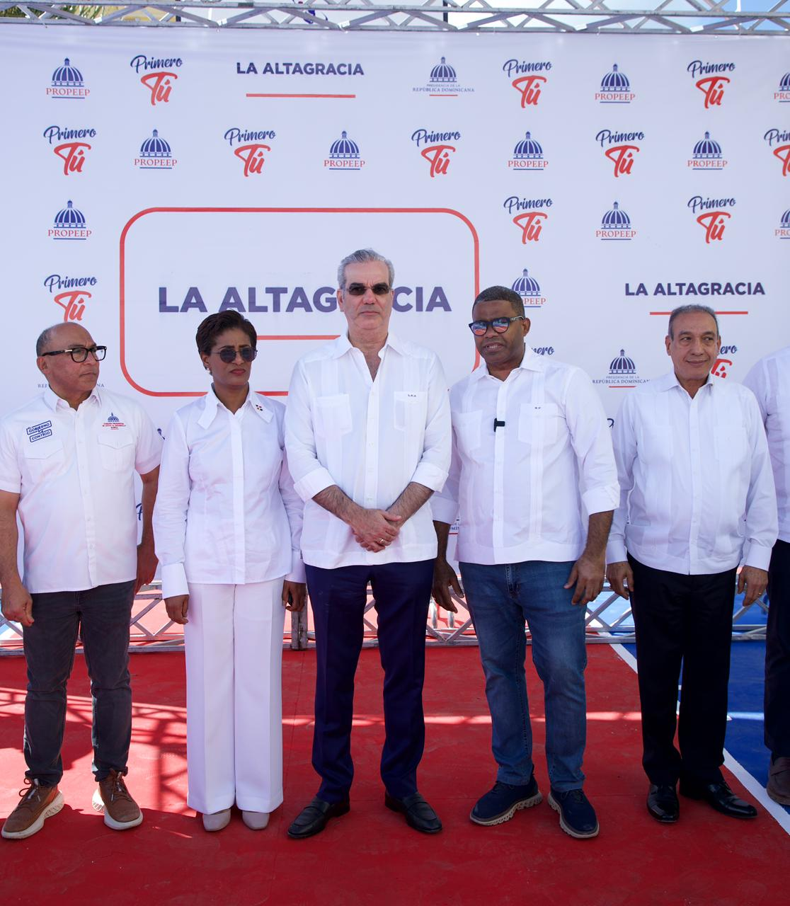 Abinader anuncia gran plan de agua y energía para Higüey