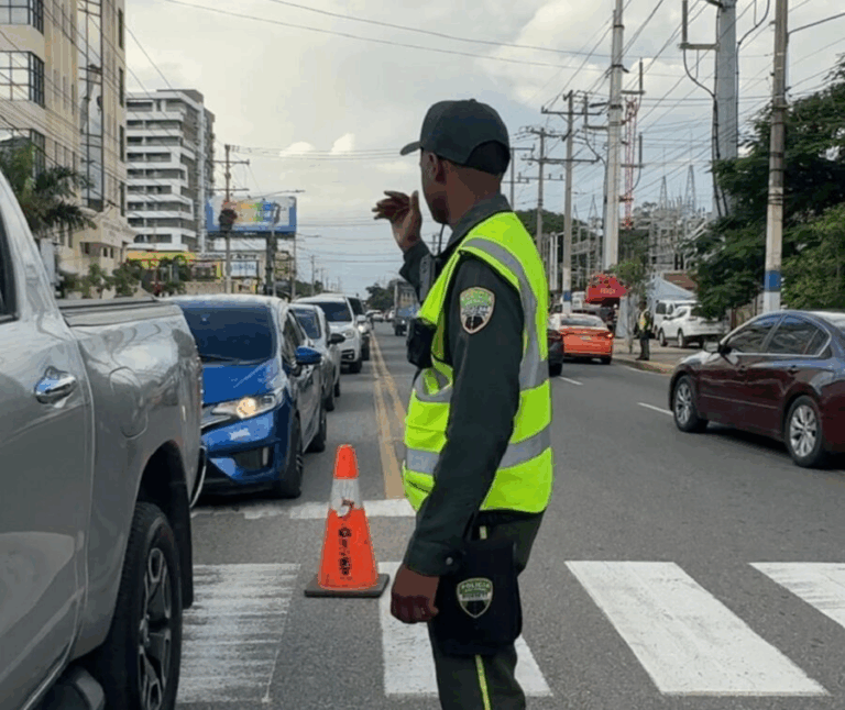 Continúan restricciones viales y rutas alternas en el Distrito Nacional por la segunda noche del concierto de Bad Bunny