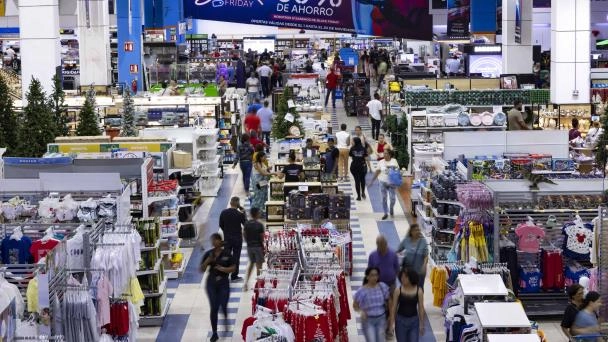 Aumenta la expectativa por el flujo de compradores en vísperas del Black Friday