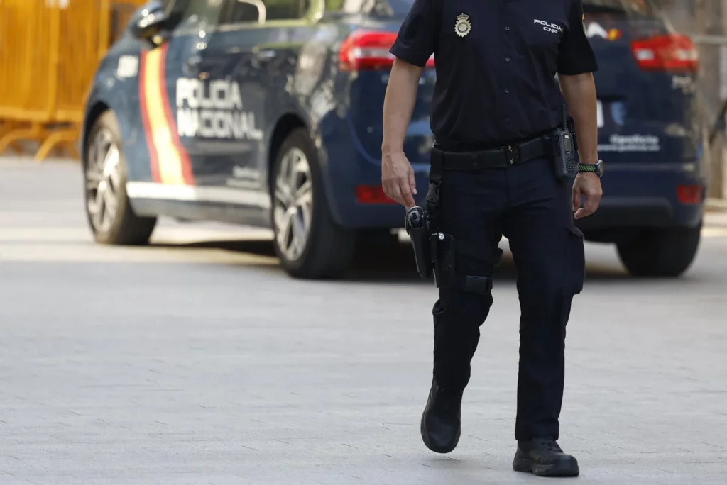 España desmantela célula del "Tren de Aragua" y arresta a 13 integrantes