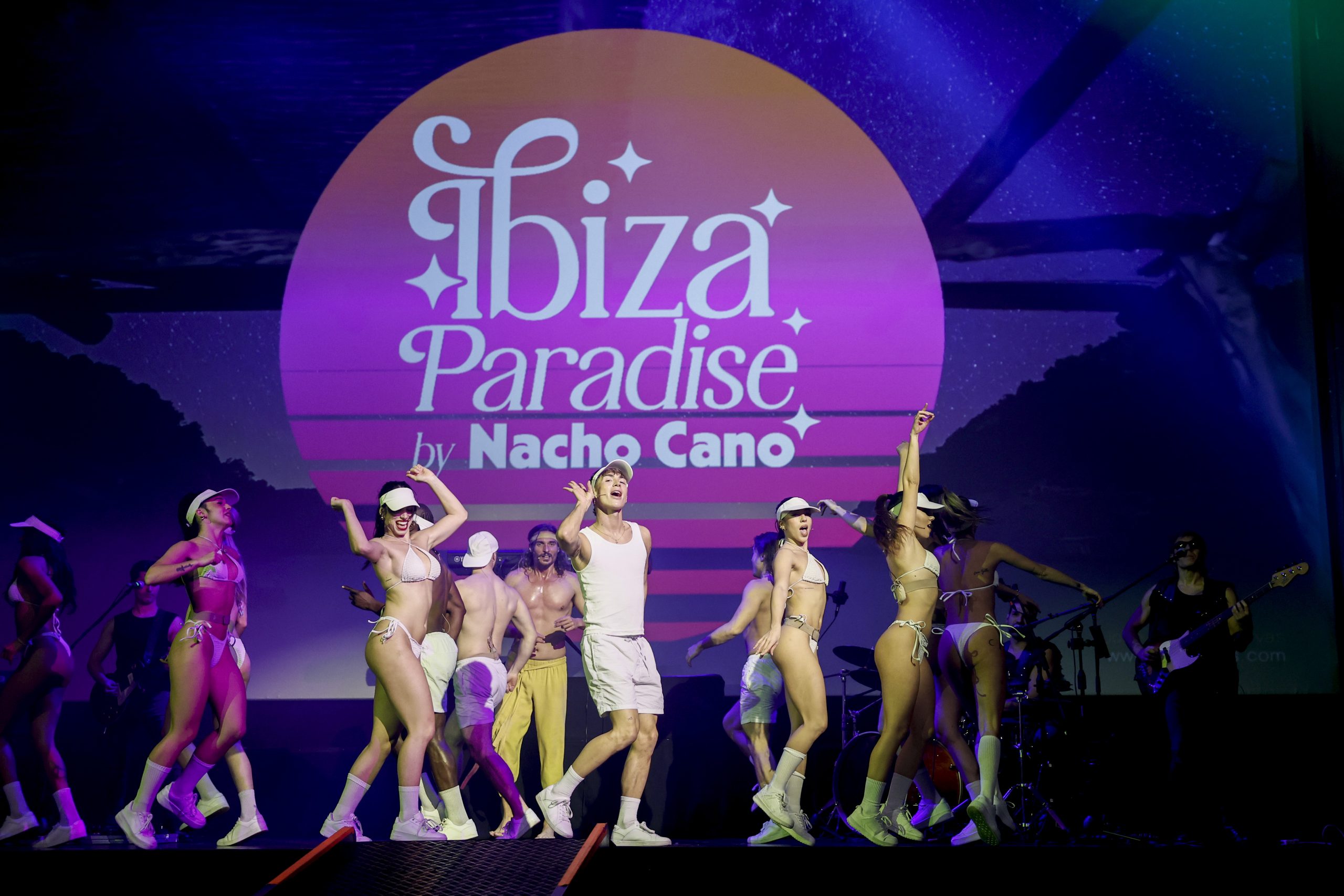 El músico Nacho Cano presenta en Madrid un musical para turistas y "despedidas de soltero"