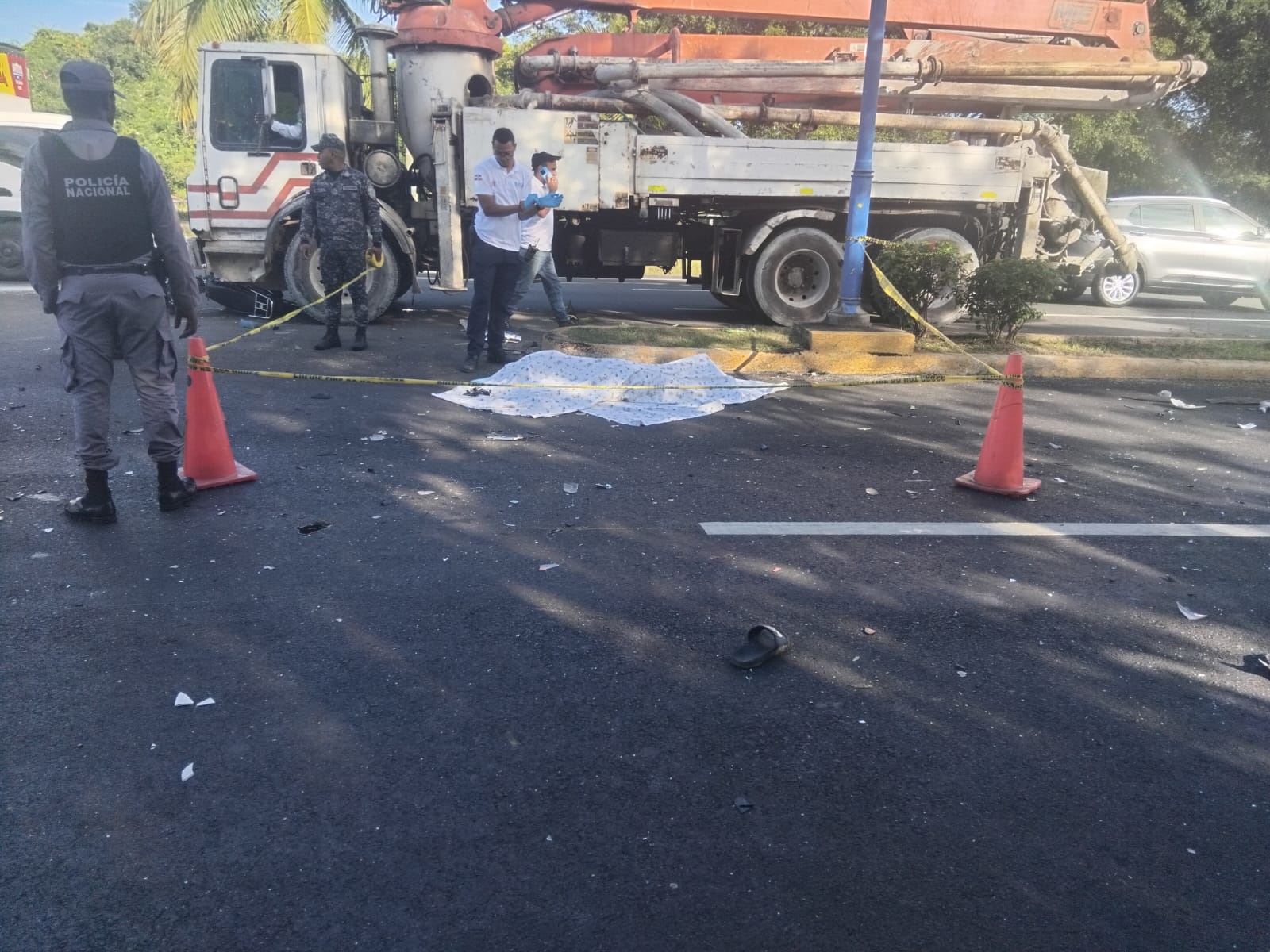 Trágico accidente en Juan Dolio deja un muerto y tres heridos