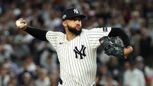 Los Mets de New York firmaron por 51 millones de dólares y tres años al relevista Devin Williams