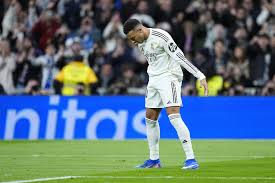El francés Kylian Mbappé empató el récord de mas goles anotados en una temporada en la liga española de fútbol