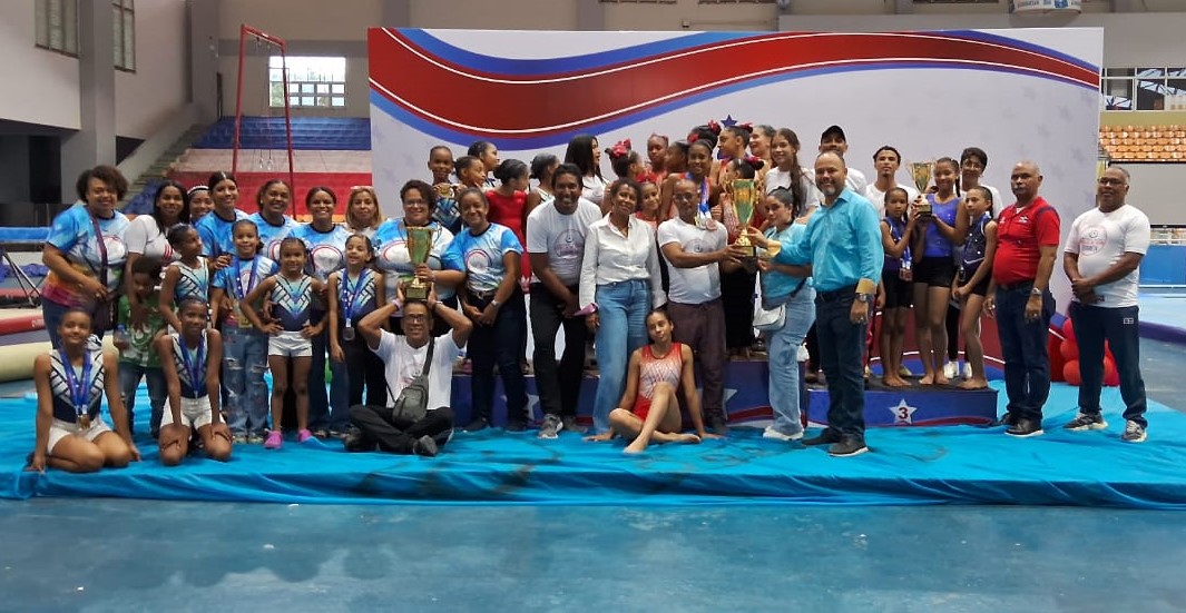 La Asociación de Gimnasia de San Francisco de Macorís ganó el primer lugar en el Campeonato Nacional “Estrellas del Futuro”