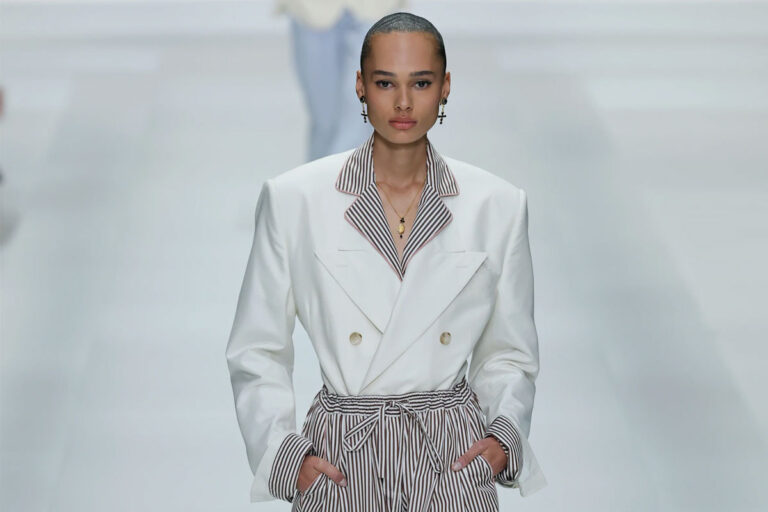 Las tendencias de 2026 en la moda apuntan a la contrarrevolución; todo vuelve