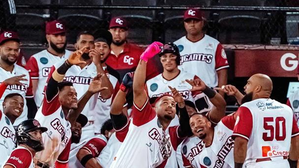 Los Gigantes del Cibao avanzan a la semifinal y los Tigres del Licey quedaron eliminados tras perder el lunes