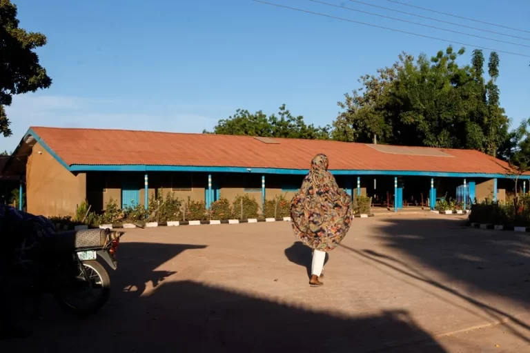 Nigeria libera a todos los estudiantes secuestrados en una escuela católica
