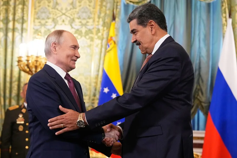 Putin reafirma apoyo a Maduro y Venezuela ante presión externa