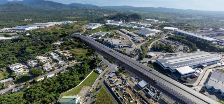 Licitación para el paso elevado en la Autopista Duarte
