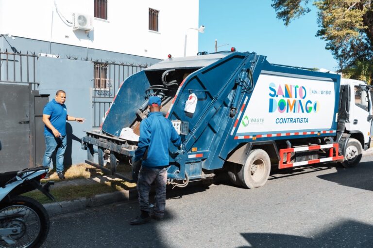 Limpieza intensificada en Santo Domingo durante la Navidad