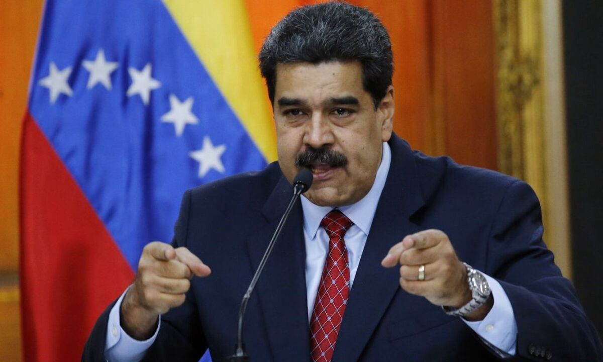 Maduro habría pedido US$200 millones y amnistía para dejar el poder