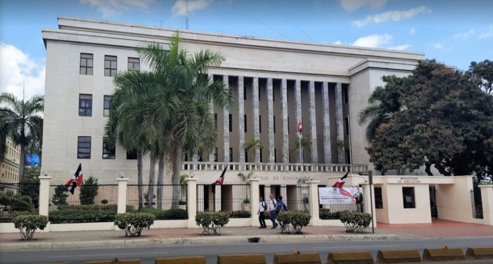 Ministerio de Educación anuncia receso en la docencia por fiestas de Navidad y Año Nuevo