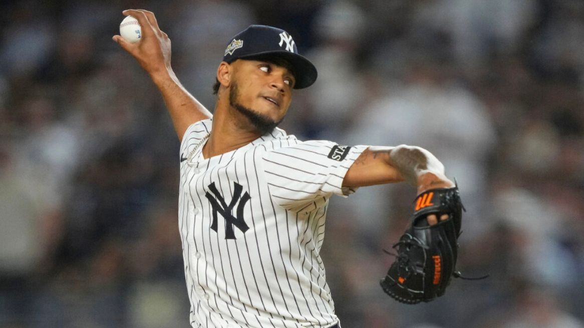 El lanzador dominicano Camilo Doval y los Yanquis de Nueva York llegaron a un acuerdo salarial