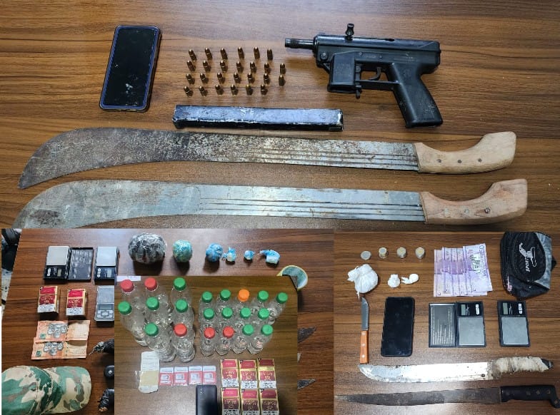 Operativos en Barahona: Detenidos y armas incautadas