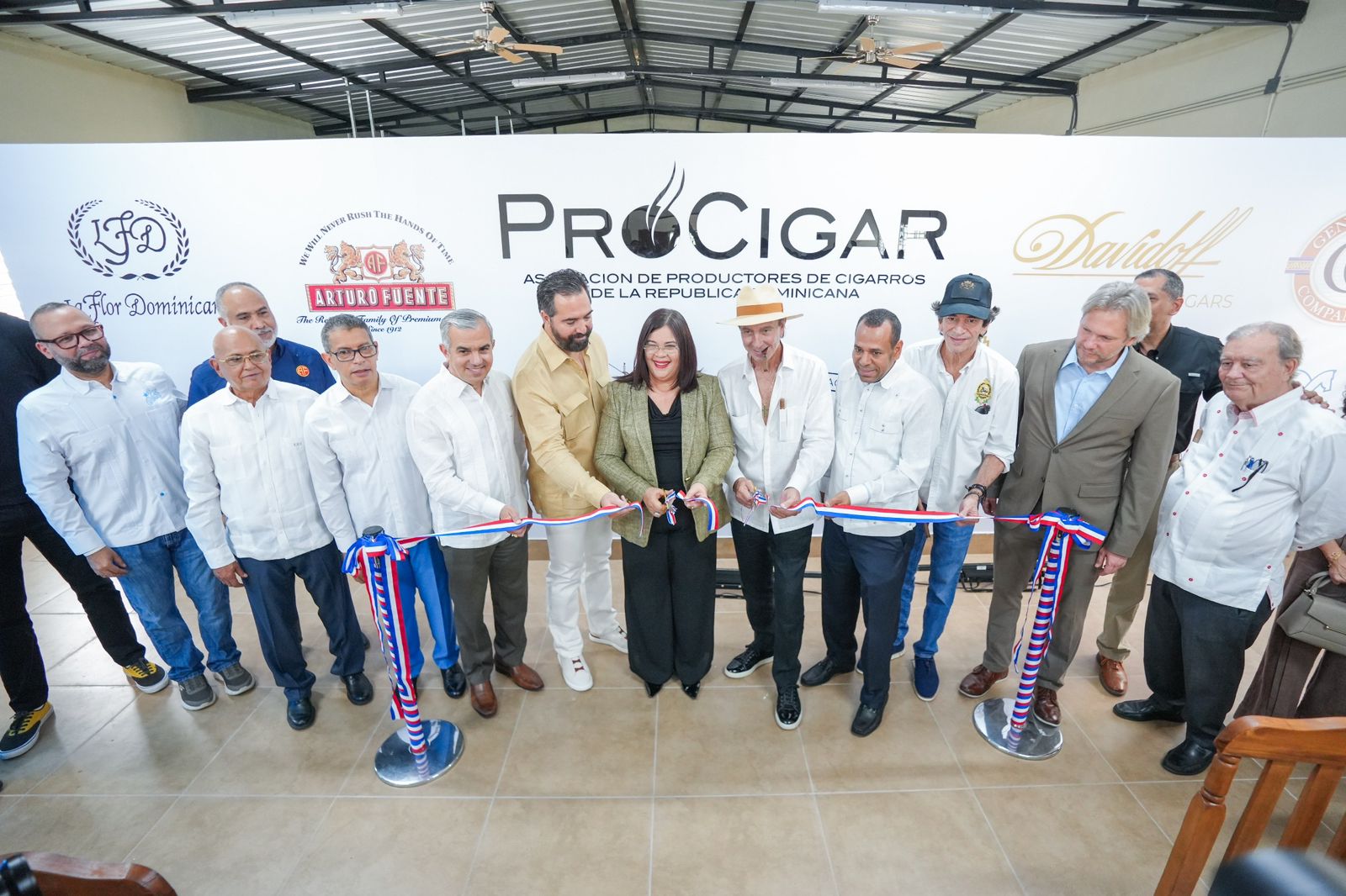 INFOTEP y PROCIGAR inauguran Escuela de Tabaqueros que impulsará empleo, capacitación y desarrollo productivo en el sector tabacalero