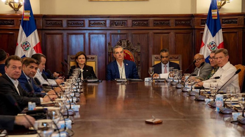 Metas presidenciales 2026: Luis Abinader convoca a ministros para definir acciones prioritarias