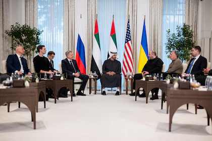 Negociaciones clave entre Rusia, Ucrania y Estados Unidos buscan poner fin a la guerra en Abu Dabi
