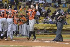 Los Toros del Este aplastaron a las Águilas Cibaeñas y se mantienen en el primer lugar del Round Robin