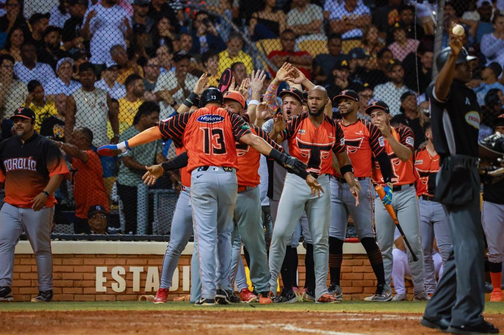 Los Toros del Este blanquearon a las Águilas Cibaeñas y quedaron solos en la segunda posición