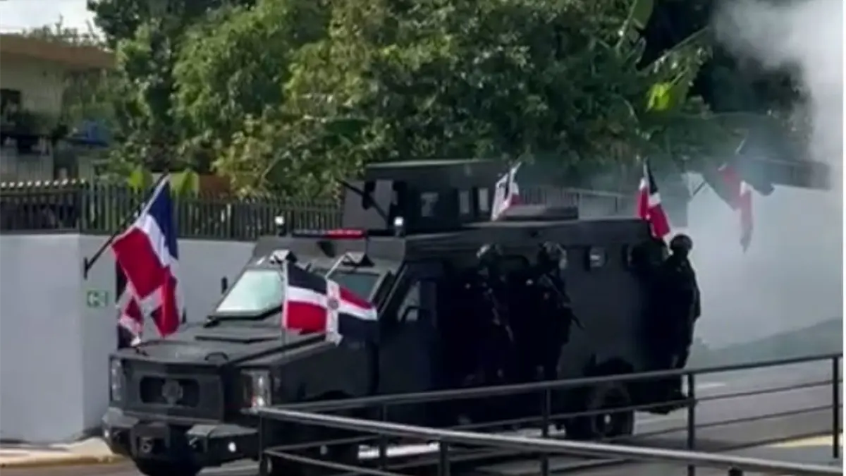 Ministero de Defensa lanza sus primeros camiones blindados fabricados en el país