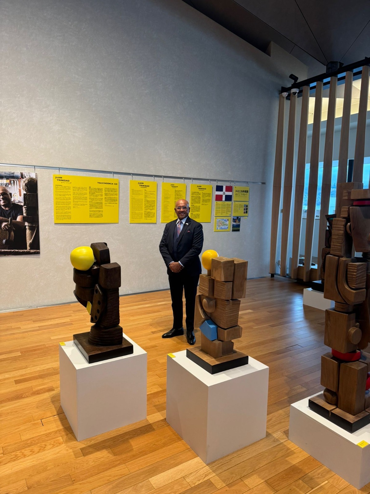 Inauguran en Matsumoto la exposición “Trascendencia” del maestro Juan Trinidad