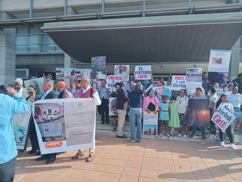 Justicia para víctimas de la explosión en San Cristóbal