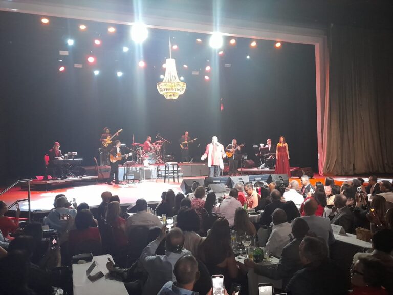 Danny Rivera: "La mujer es que nos trae el primer amor"