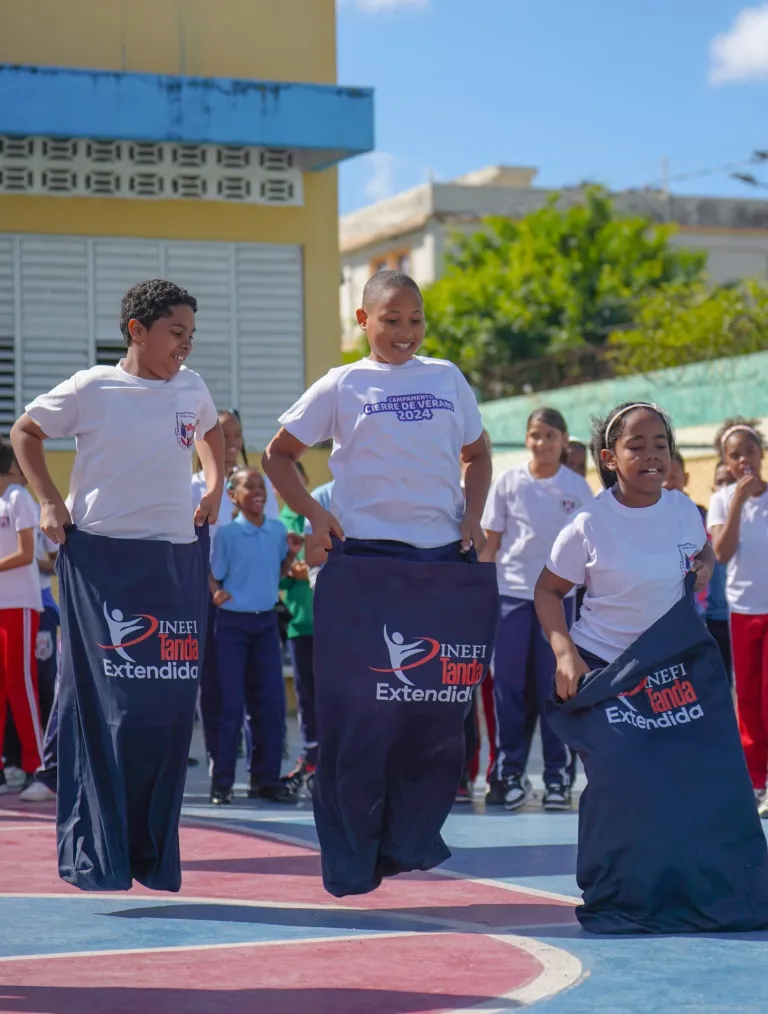 El Inefi realizó diversas jornadas de clínicas deportivas en Santiago de los Caballeros y la capital