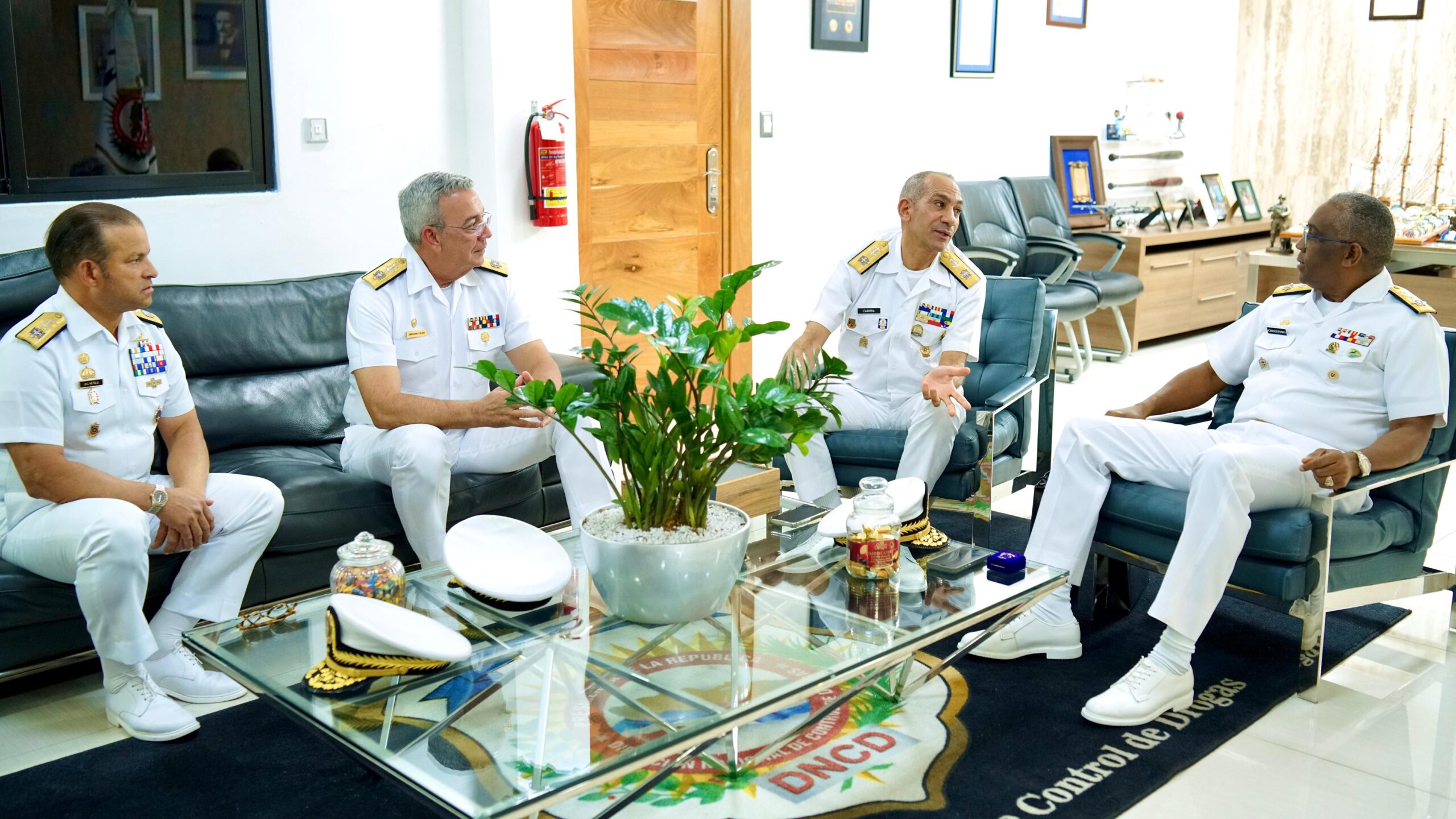 DNCD y Armada refuerzan lucha contra el narcotráfico