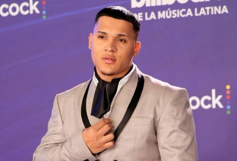 Ebenezer Guerra celebra primera nominación a Premios Soberano