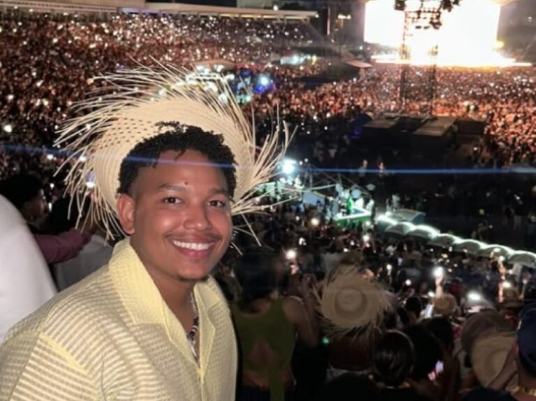 Alexander Mercedes comparte su sorpresa al aparecer en el intro del Super Bowl