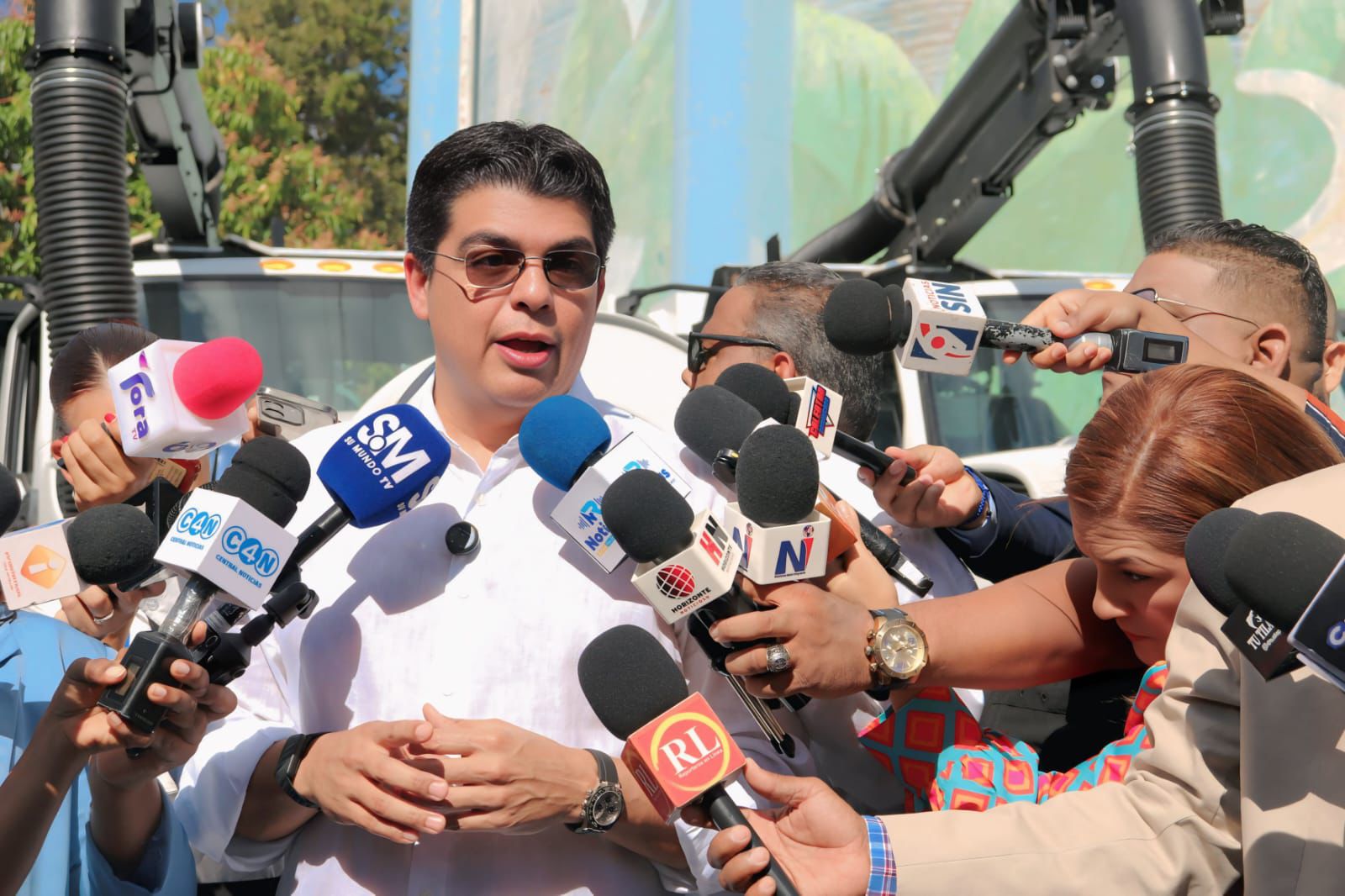 Nuevos camiones hidrosuccionadores para Santo Domingo