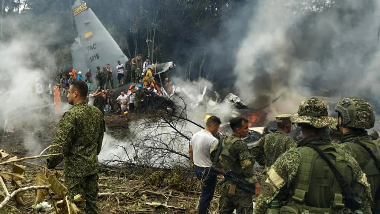 Accidente de avión en Bogotá: ocho muertos y heridos