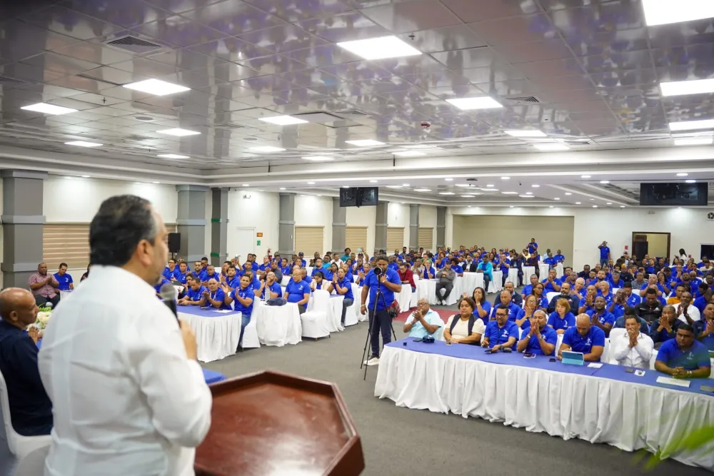 El Ministerio de Educación y Instituto Nacional de Educación Física iniciaron el "Seminario de Actualización Curricular"