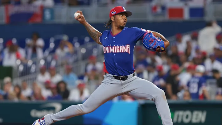 El lanzador derecho Brayan Bello no seguirá con el equipo dominicano que compite en el  Clásico Mundial de Béisbol
