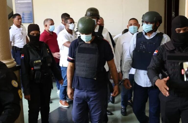 Arresto domiciliario al coronel Pacheco por corrupción