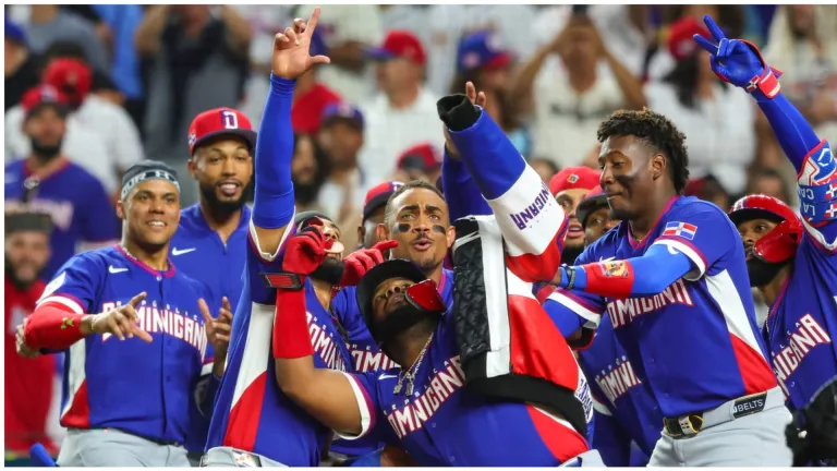 La Selección de República Dominicana se impuso a la de Venezuela y jugará el viernes contra Corea del Sur