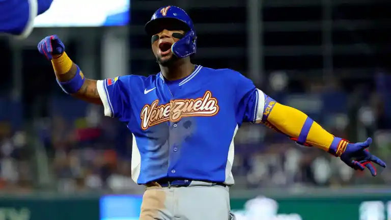 Venezuela derrotó a Nicaragua para avanzar a los cuartos de final y se enfrentará el miércoles a República Dominicana