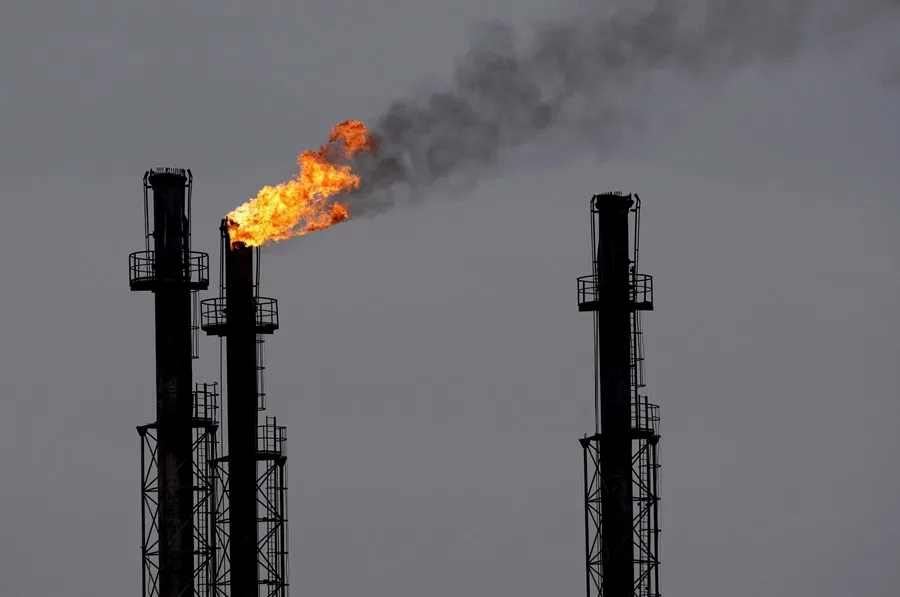 G7 listo para estabilizar precios del petróleo urgentemente