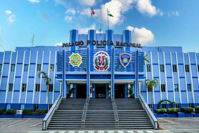 Fallece policía herido en Cinema Centro del malecón, en hecho fue abatido vigilante privado