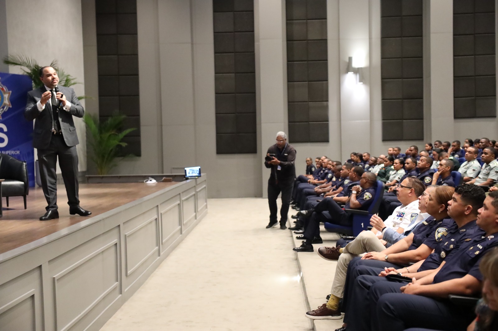 Transformación del servicio policial en Santo Domingo