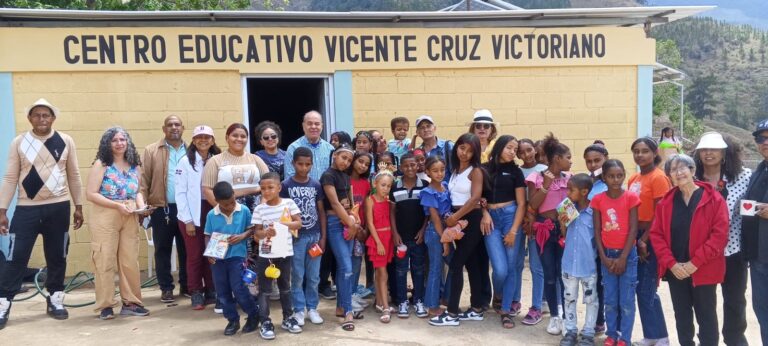 Siembra de libros en El Gramazo: cuando la literatura escaló montañas