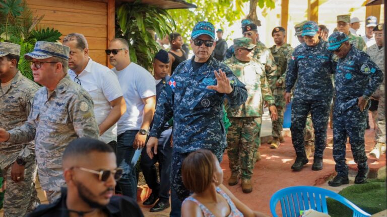 Seguridad en Semana Santa 2026: Proteger y Servir