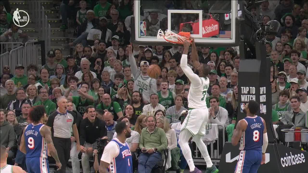 El equipo de Boston vencio al de Philaelphia en el primer juego de su serie de primera ronda de la Conferencia Este